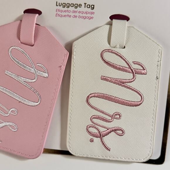 MI AMICA Newly Wed Flight Luggage Tags for Couple  NWT - Picture 1 of 11